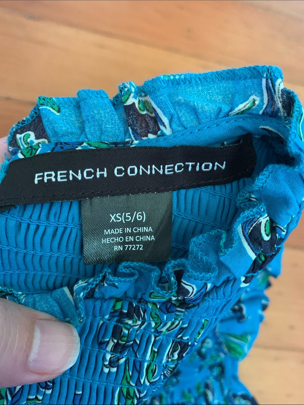 French Connection Girls Blue Floral Smocked Dress Sz 5/6 - Picture 2 of 3